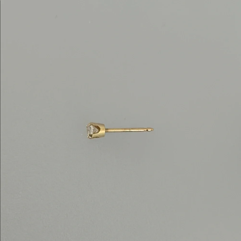 14k real solid Gold Stud CZ Earrings
